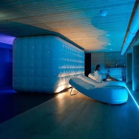 Aux Pieds Du Roi - & 4* Брей-Червінія