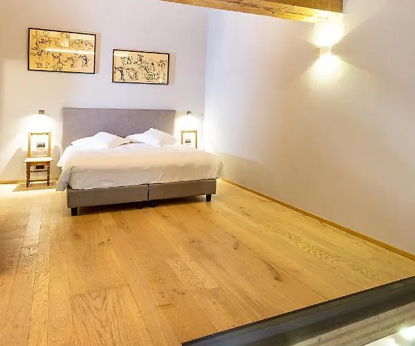 Aux Pieds Du Roi - & 4* Breuil-Cervinia