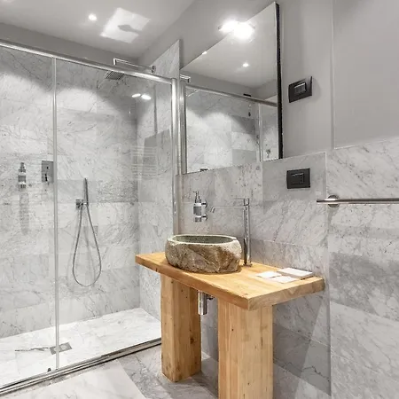 Aux Pieds Du Roi - & Lejlighedshotel 4*
