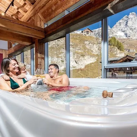 Aux Pieds Du Roi - & 4* Breuil-Cervinia