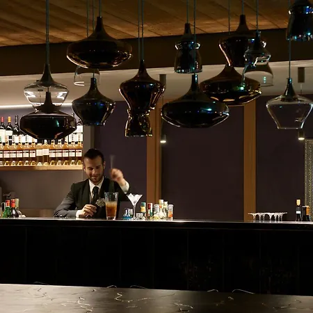 Aparthotel Aux Pieds Du Roi - & Breuil-Cervinia