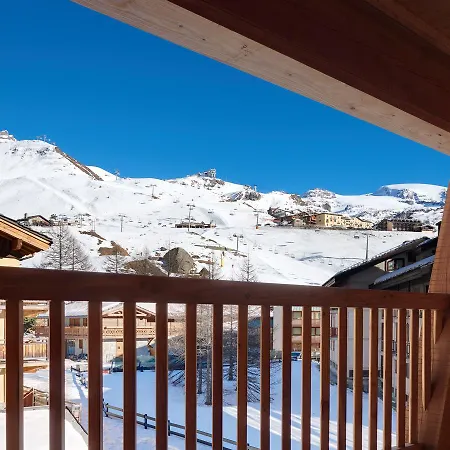 Aux Pieds Du Roi - & Lejlighedshotel