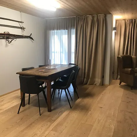 Aparthotel Aux Pieds Du Roi - & Breuil-Cervinia