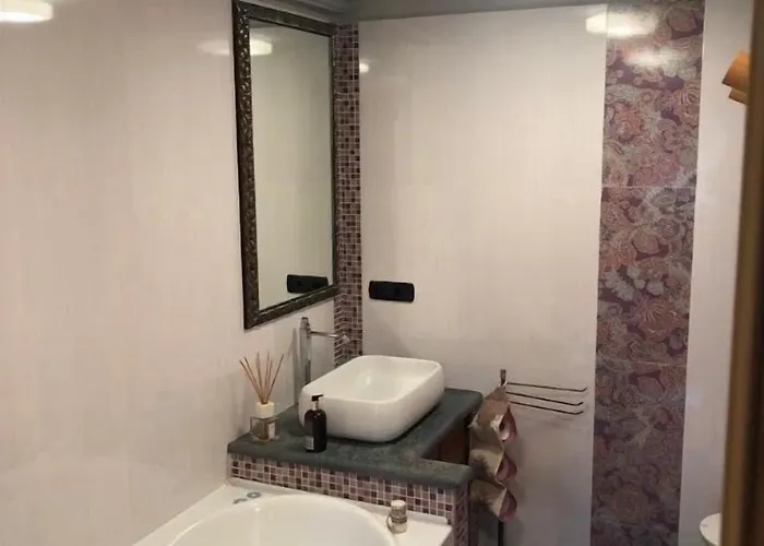 Aux Pieds Du Roi - & Aparthotel 4*