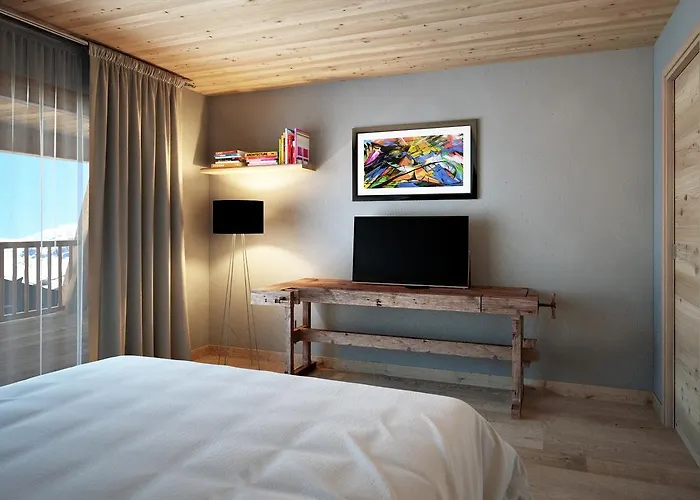 Aparthotel Aux Pieds Du Roi - & 4*