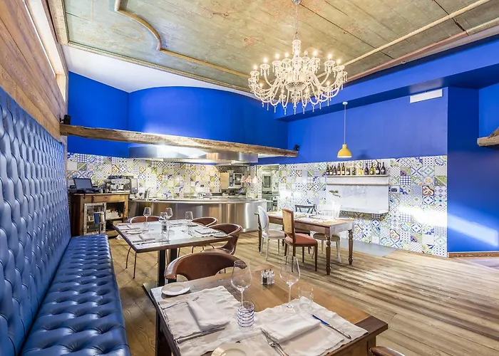 Aparthotel Aux Pieds Du Roi - & 4*